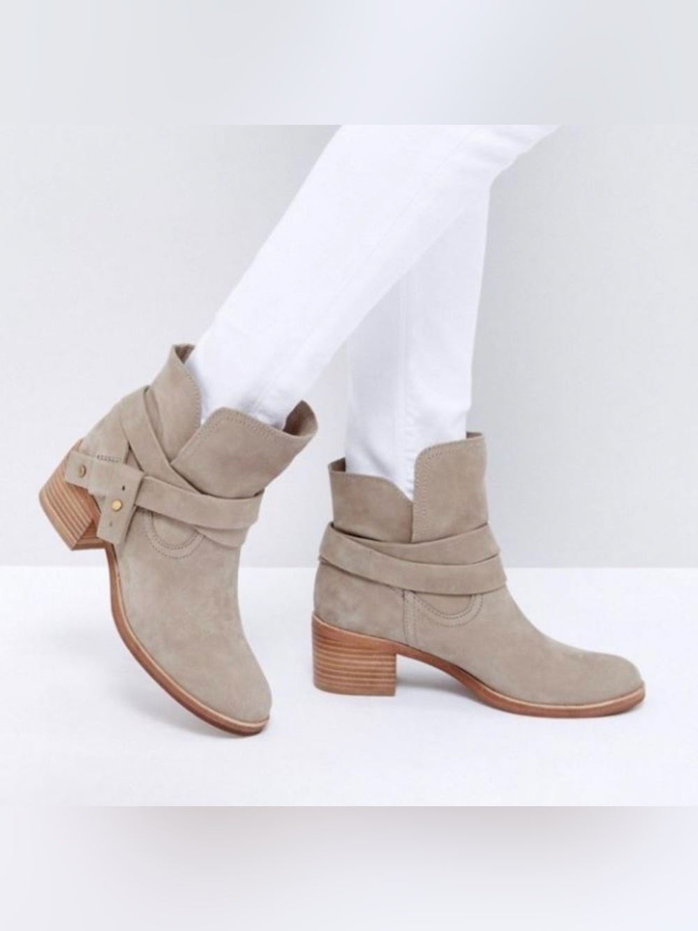 UGG Women's Suede Ankle Boots in Taupe Gray